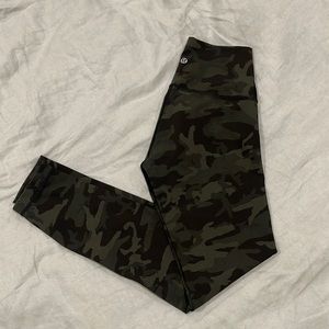 lululemon athletica Camouflage Leggings